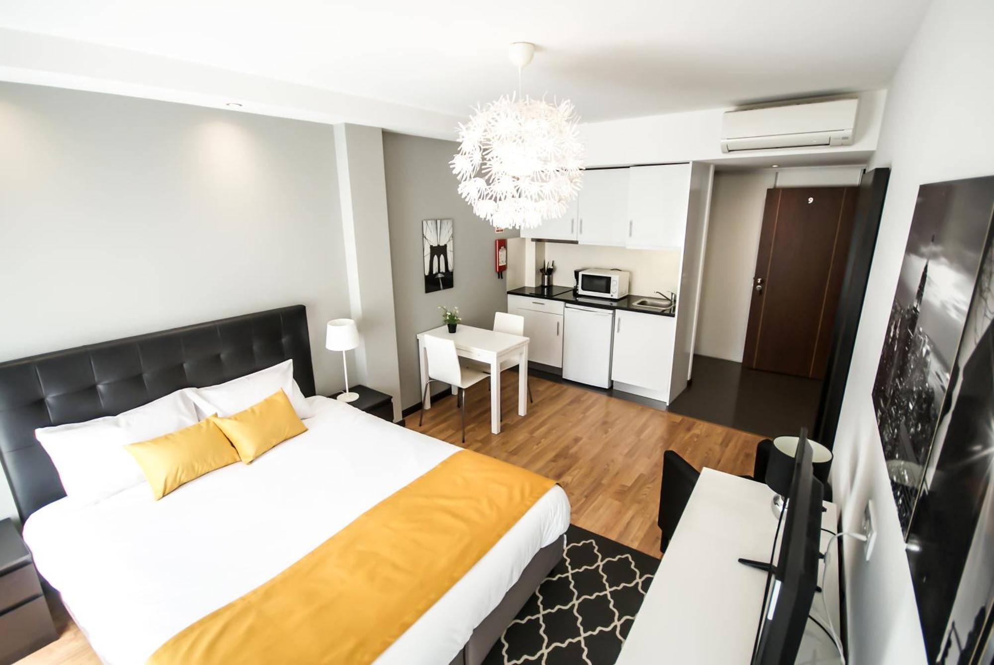 Rentastudio Coimbra Apartment Exterior photo